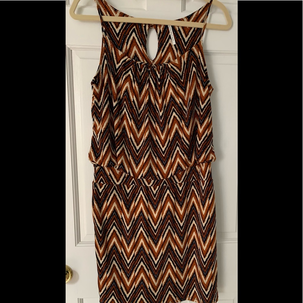 Chevron print dress, above knee, blouson, figure flattering.